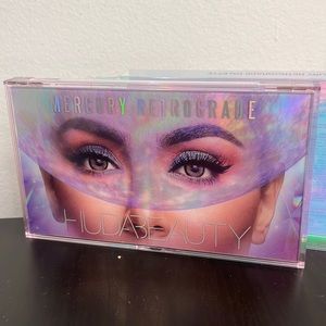 HudaBeauty Mercury Retrograde Eyeshadow Palette